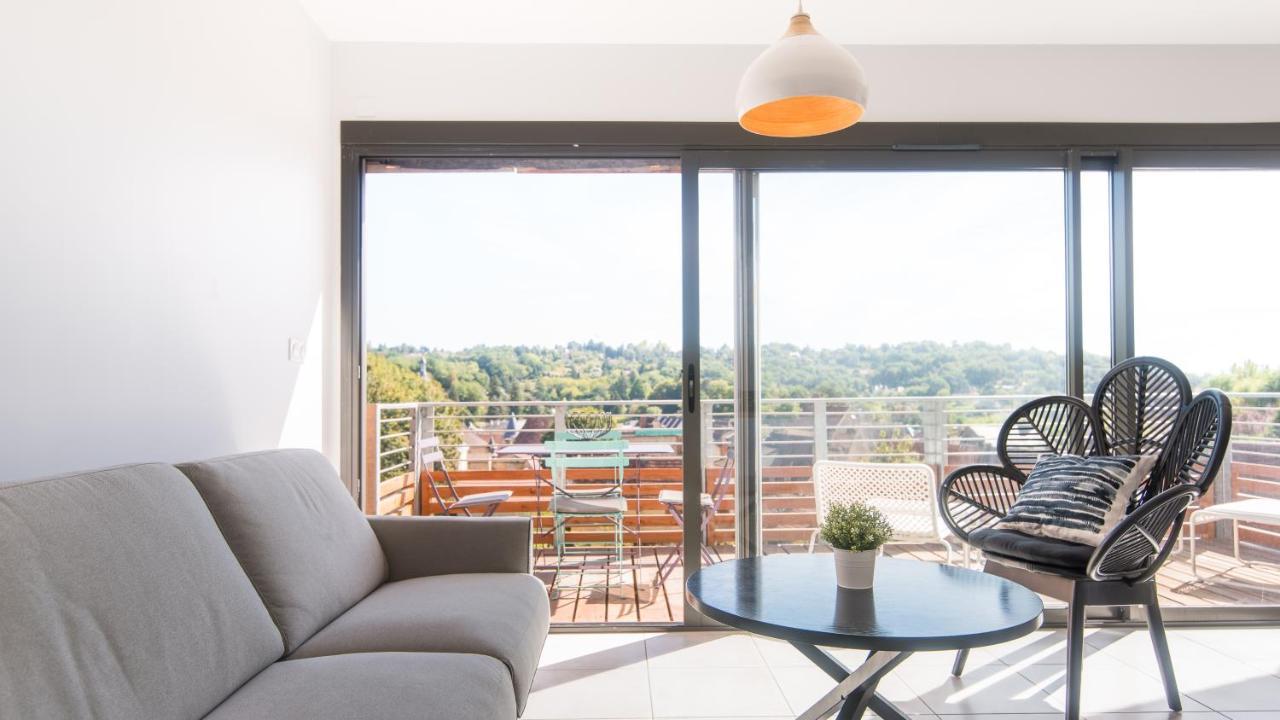 Le Coquet Avec Balcon Terrasse Et Parking Prive Lägenhet Sarlat-la-Canéda Exteriör bild